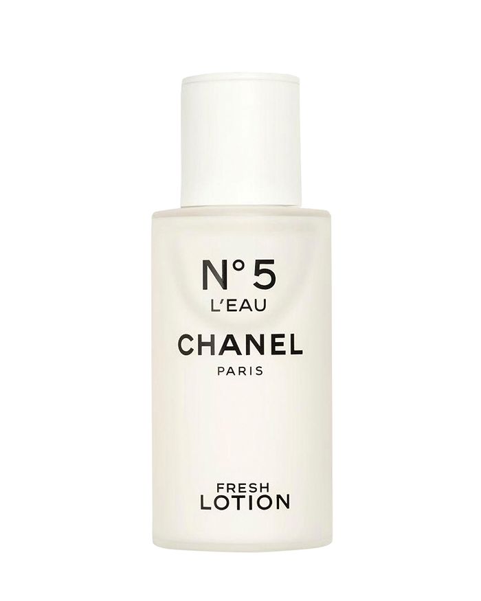 Chanel - N°5 L'EAU - Fresh Lotion - Luxury Fragrances - 100 ml