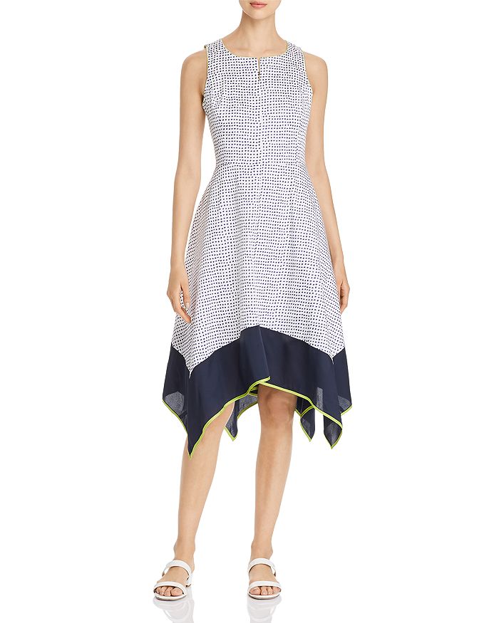 Donna Karan New York Sleeveless Contrast Stitch Dress