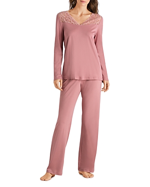 Hanro Moments Lace-trim Cotton Long Sleeve Pajama Set In Rouge