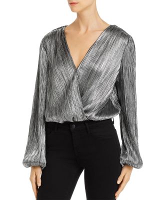 ASTR the Label - Primadonna Metallic Pliss&eacute; Top
