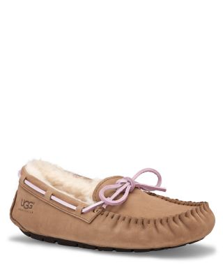 bloomingdale's ugg moccasins