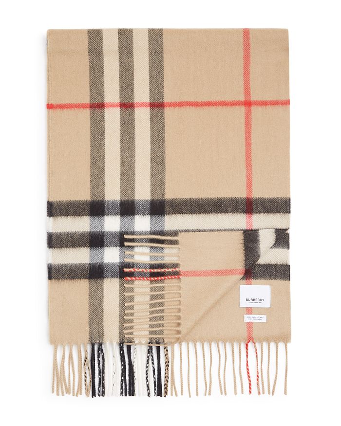 Burberry Classic Check Cashmere Scarf In Archive Beige