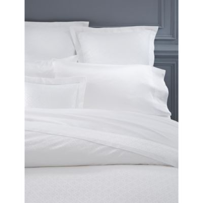 Quatrefoil Giza 45 Bedding Collection