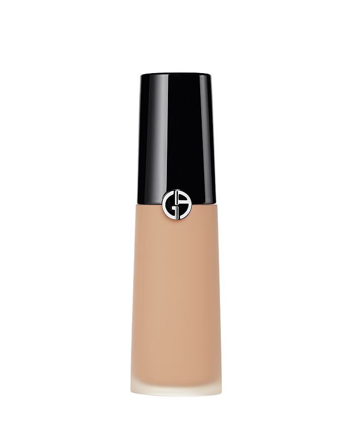 Shop Armani Collezioni Luminous Silk Face And Under-eye Concealer In 2- Fair With A Warm Undertone