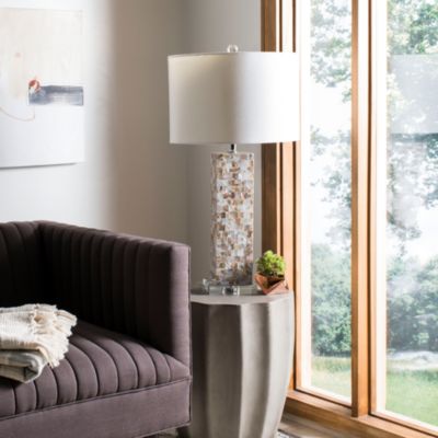 Jaslyn Indoor/Outdoor Modern Concrete Round Accent Table