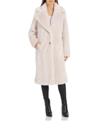 Pink faux fur coat avec les filles good small