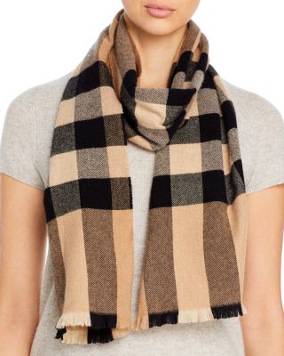 bloomingdales burberry scarf