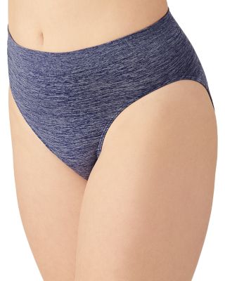 B.Smooth&reg; Seamless High-Cut Briefs 