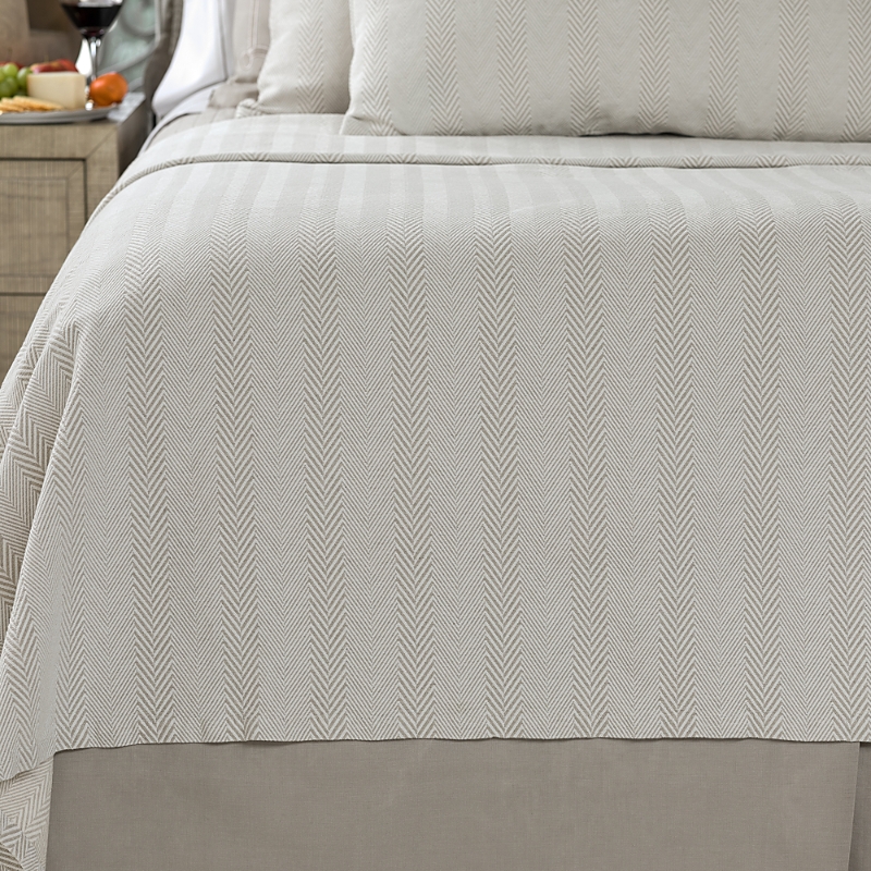 Lili Alessandra Chevron Large Rectangle Pillow In Raffia/white