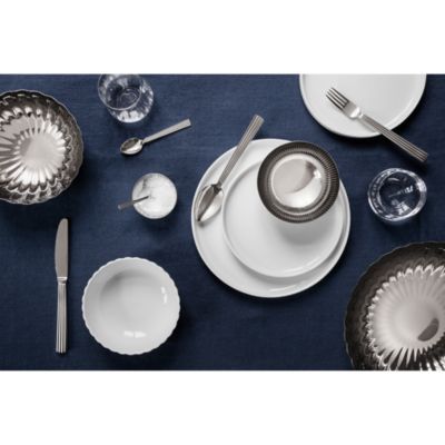 Bernadotte Dinnerware Collection