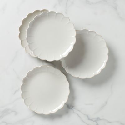 French Perle Scallop Accent Plates, Set of 4