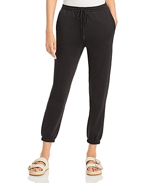 Vince Essential Jogger Pants In Black
