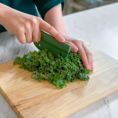 2 in 1 Kale and Herb Tool