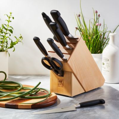 Four Star 8-Piece Knife Block Set  