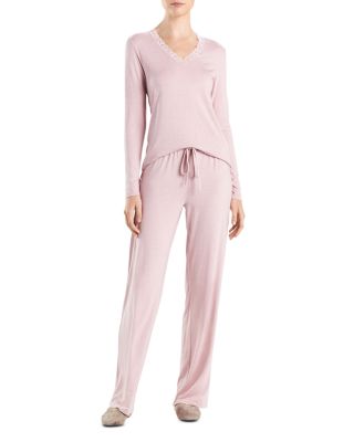 Natori Feathers Essential Long Pj Set In Tea Rose