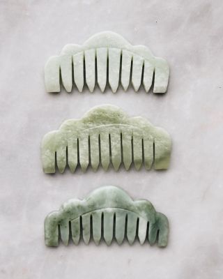 The Jade Massaging Comb
