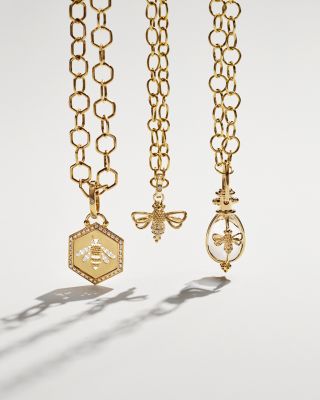 18K Yellow Gold Resting Bee Diamond Pendant