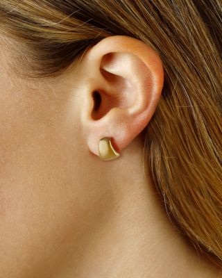 Small Huggie Hoop Earrings in 14K Yellow Gold 