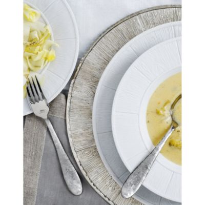 Ivy & Oak Collection Charger