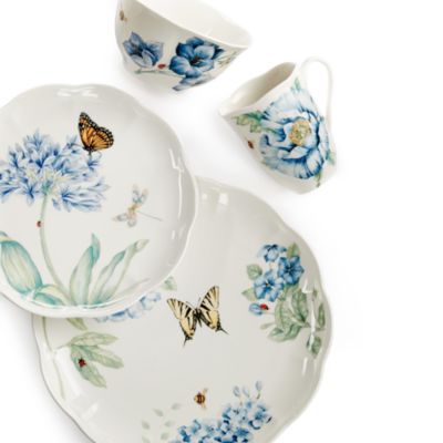 Butterfly Meadow 18 Piece Dinnerware Set