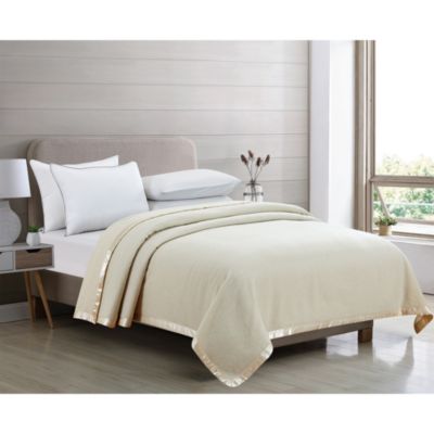 Merino Wool Blanket with Satin Edge, Queen