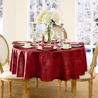 Barcelona Jacquard Damask Round Tablecloth, 70" x 70"