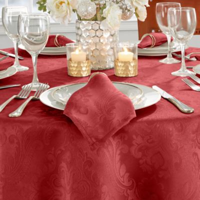 Caiden Elegance Damask Round Tablecloth, 70" x 70"