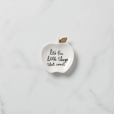 A Charmed Life Apple Ring Dish