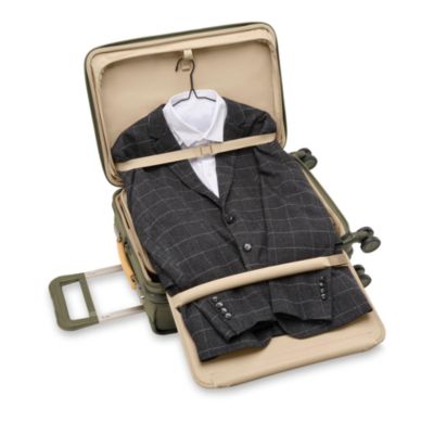 Baseline Essential Carry On Spinner Suitcase