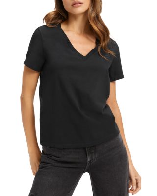 Good American - V-Neck Girlfriend Tee