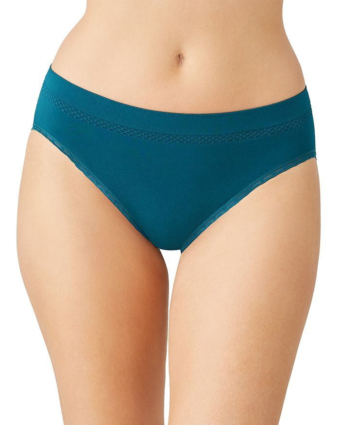 Wacoal Women's B-Smooth Bikini Panty