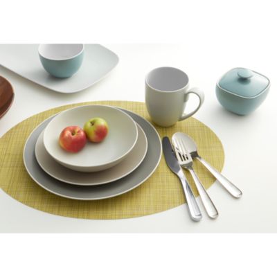 Pop Dinnerware Collection