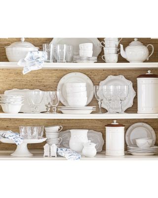 Berry & Thread Dinnerware & Serveware Collection