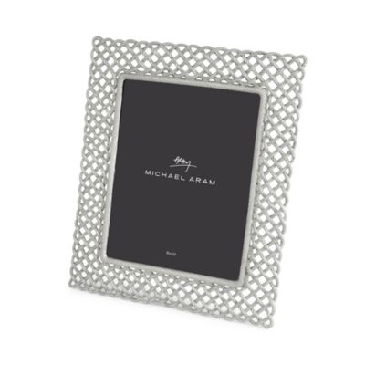 Love Knot Frame, 8" x 10"