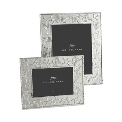 White Orchid Sculpted Frame