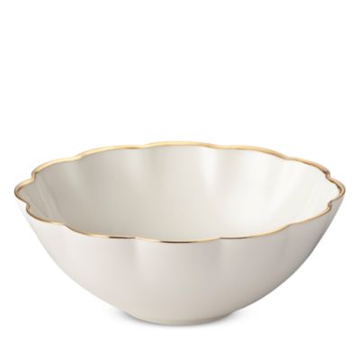 Scalloped Nesting Serving Dishes, Set of 3