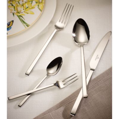 La Classica 20-Piece Flatware Set