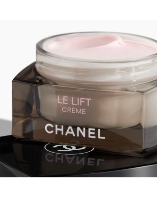 LE LIFT CR&Egrave;ME Smooths - Firms - Illuminates