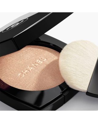 CHANEL Poudre Lumière 40 White Opal POUDRE LUMIÈRE Highlighting powder 40 - White opal | CHANEL