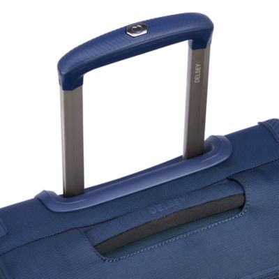 Helium DLX 22" Spinner Carry On Suitcase