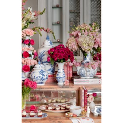 Country Estate Delft Blue 9&amp;quot; Vase