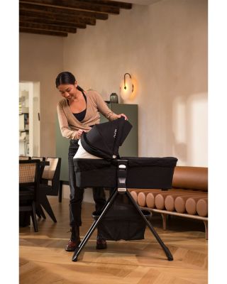 MIXX series Bassinet + Stand
