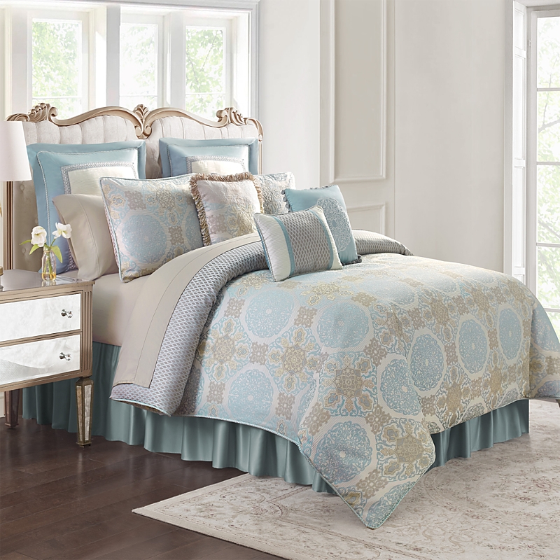 Waterford Jonet 6 Piece Comforter Sets In Cream/aqua