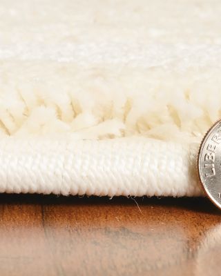 Hue 4715 Area Rug, 3'3" x 4'11"