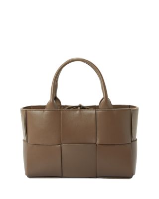 送関込み【BOTTEGA VENETA】Mini Arco Shopping Tote Bottega Veneta Mini Arco Shopping Tote Bag in Kiwi & Silver