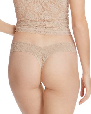 Signature Lace Low Rise Thongs