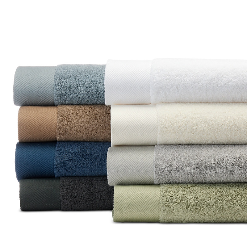 Frette Diamond Bordo Tub Mat - Exclusive In White