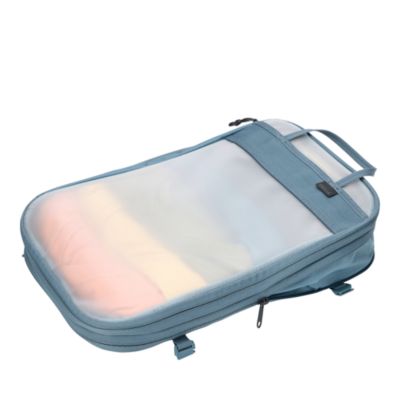 Aion Carry On Spinner Suitcase