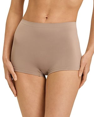 Hanro Touch Feeling Boyshorts In Mocha