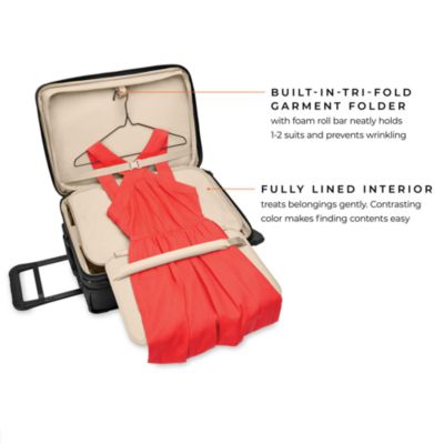 Baseline Essential 2 Wheel Carry On Suitcase